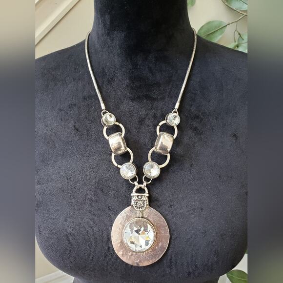 VTG Womens Clear Rivoli Glass Rhinestone Medallion Pendant Necklace w/ Earrings - Picture 1 of 8